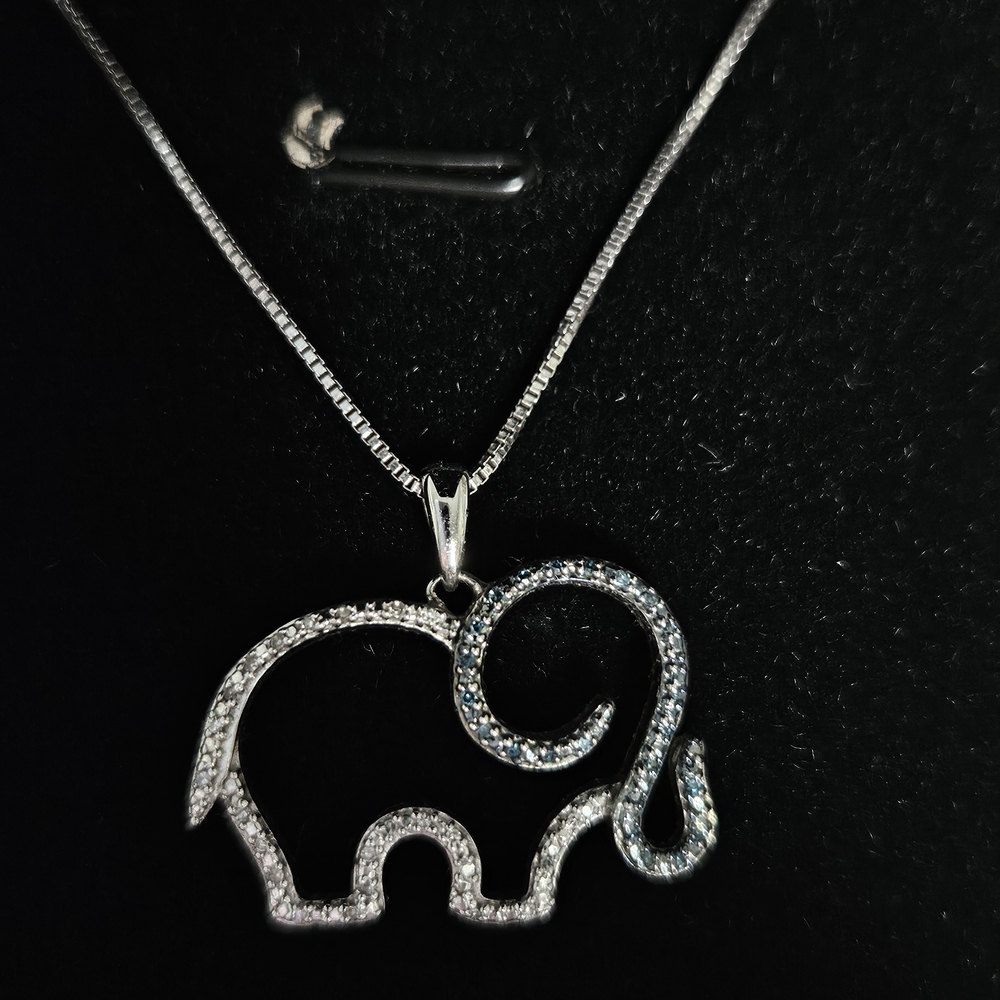 Kay Jewelers 1/10 Tcw Blue And White Diamond Elephant